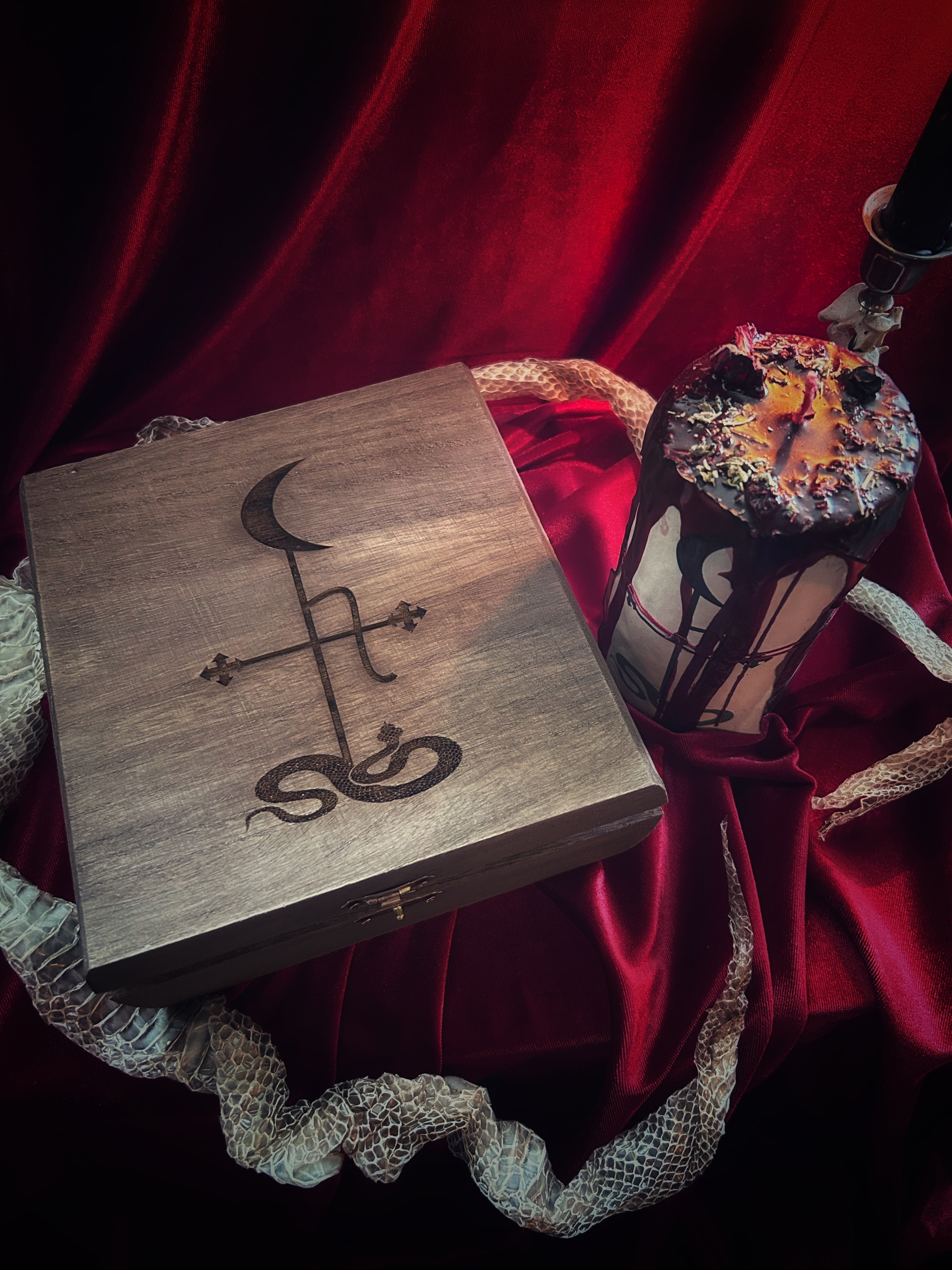 Lilith Ritual Box