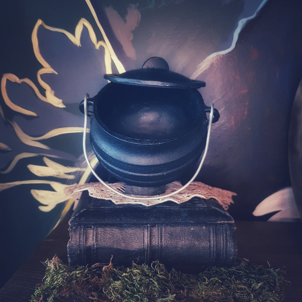Medium Cauldron