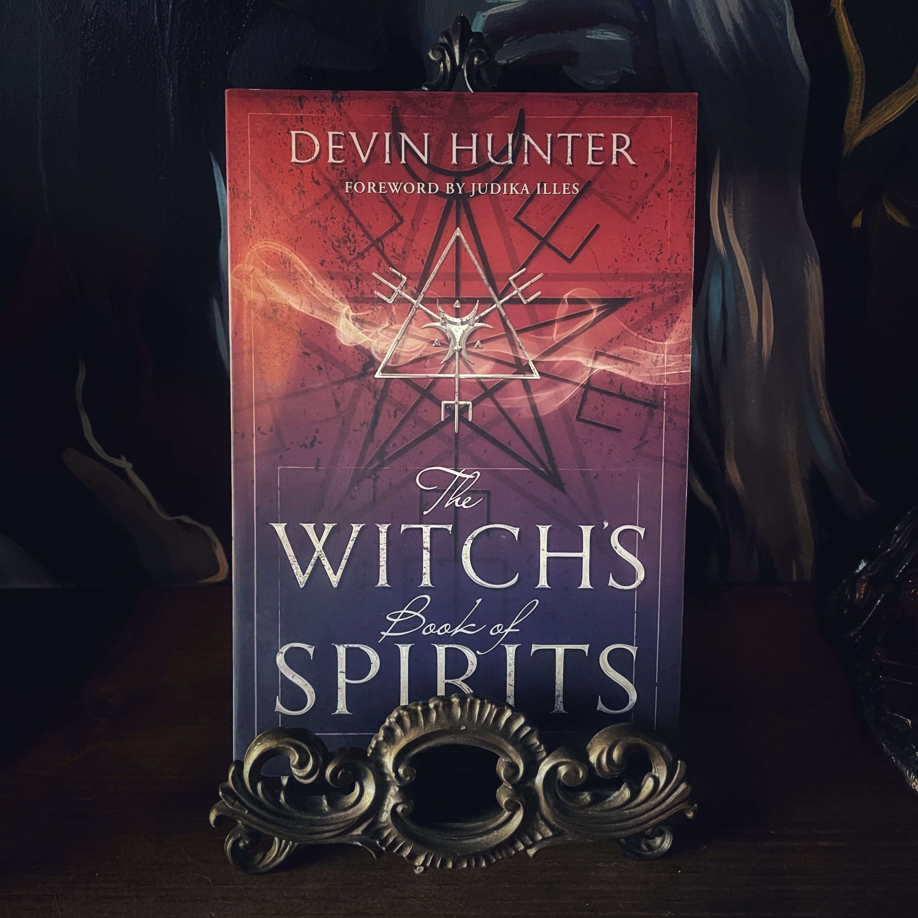 The Witch’s Book of Spirits by Devin Hunter