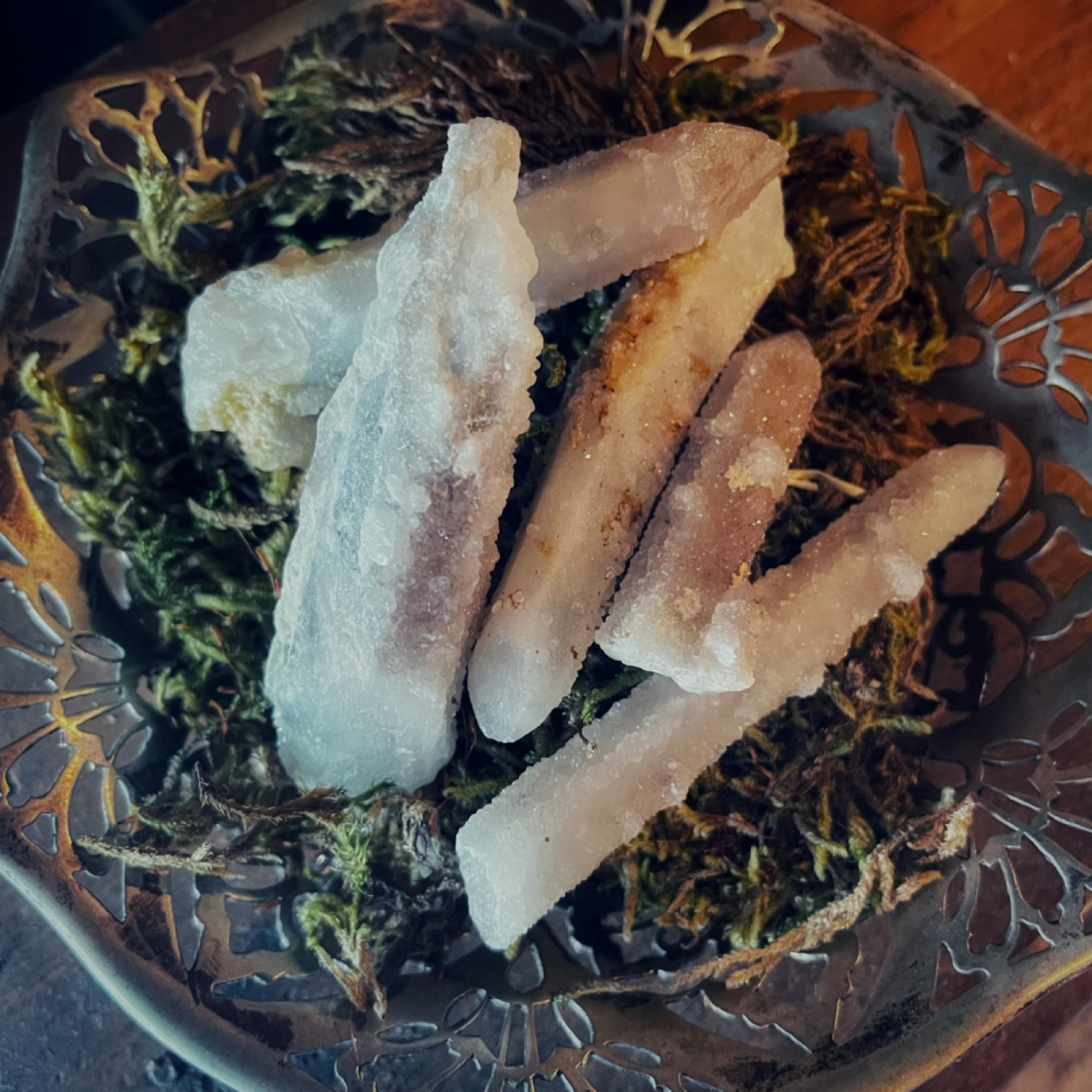 Fairy Quartz Witch Fingers